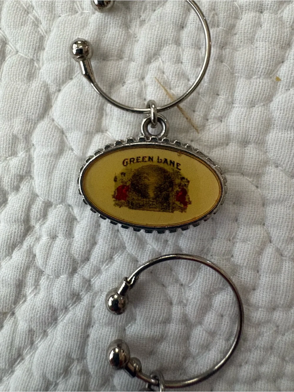 Pottery Barn Fireside Chat Glass Markers/Charms. 6 pieces no box